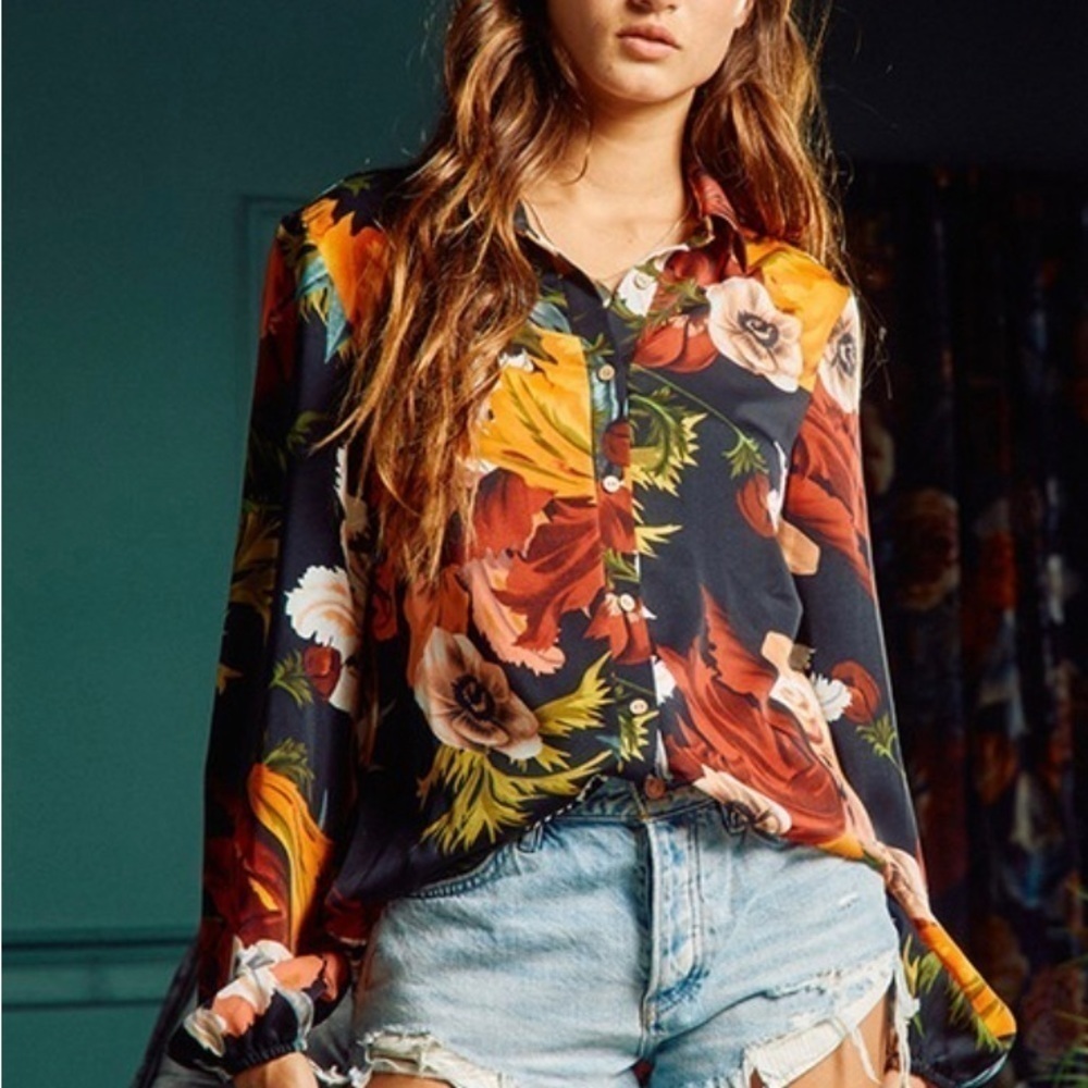 Bucketlist floral blouse - Picture 3 of 7